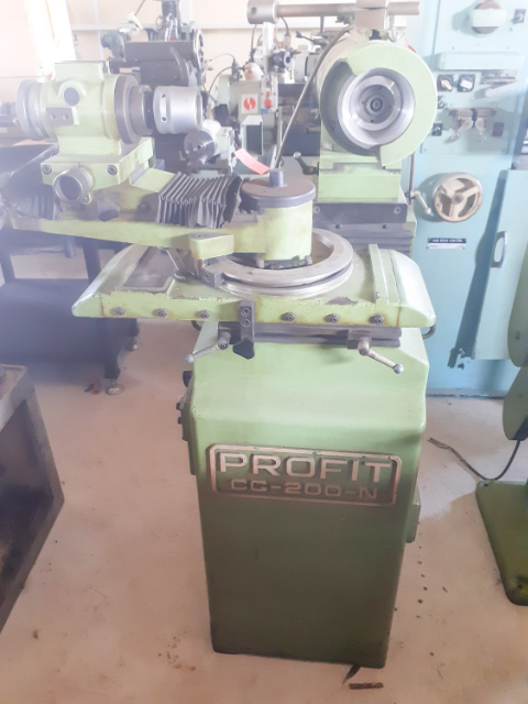 203241 工具研削盤 大和工機 1984 CG-200-Nの写真1