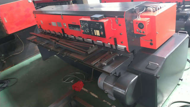 203642 シャーリング アマダ 1986 M-2545の写真1