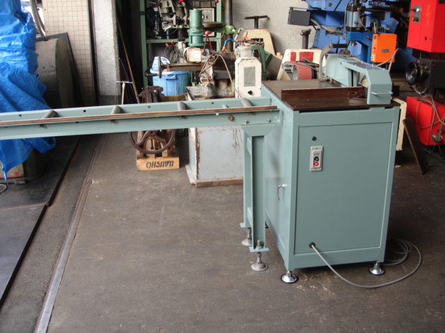 206315 アルミ切断機 増田精機  CSM-50の写真1