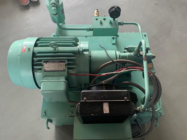 206320 油圧ユニット 不二越  の写真05