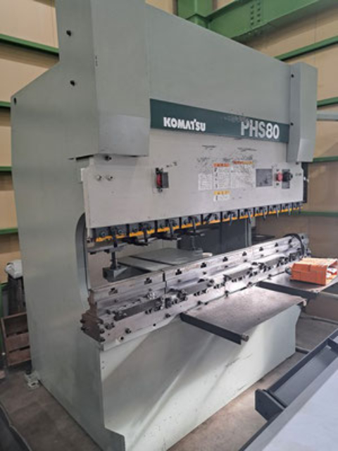 206714 プレスブレーキ コマツ 2000 PHS80x200の写真1