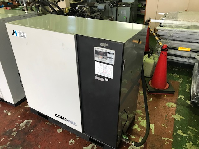 206716 パッケージコンプレッサー アネスト岩田  CLD55B-8.5の写真2