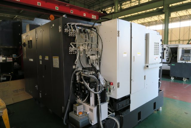 208018 NC旋盤 オークマ 2023 LAW-FIILの写真2