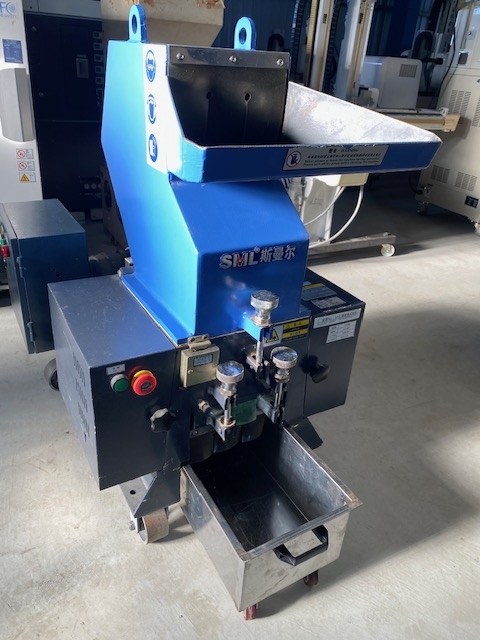 208693 粉砕機 SMANL 2012 SG-230Fの写真1