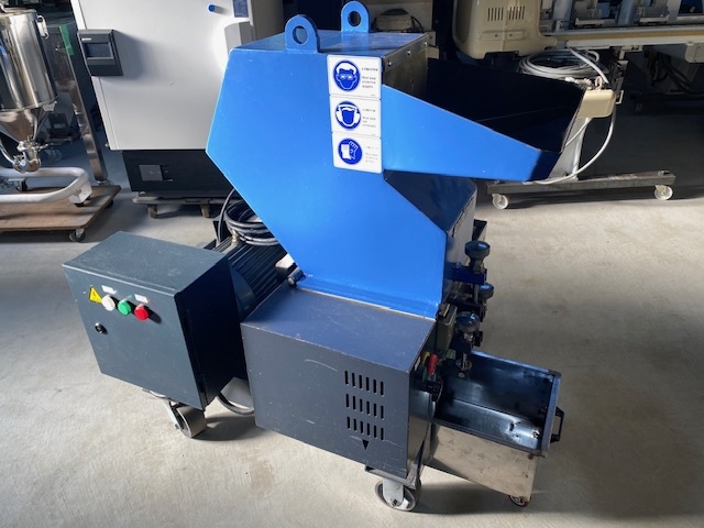 208693 粉砕機 SMANL 2012 SG-230Fの写真4