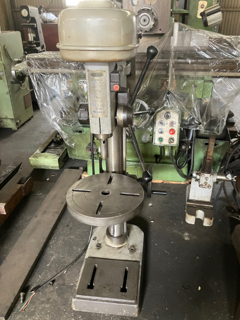 209190 タップ兼用卓上ボール盤 アシナ  ATD-410の写真1