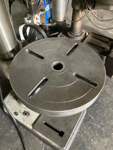 209190 タップ兼用卓上ボール盤 アシナ  ATD-410の写真5