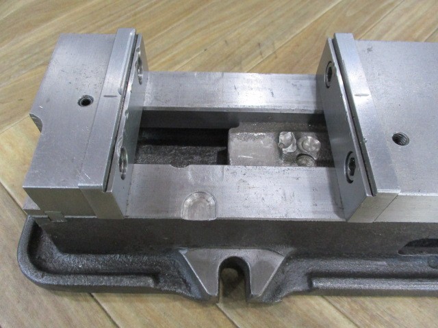 209304 マシンバイス ナベヤ  LT100Mの写真6