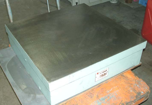 210065 定盤 ナベヤ  の写真1