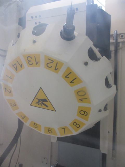 210467 ロボドリル ファナック 2005 α-T14iELの写真2