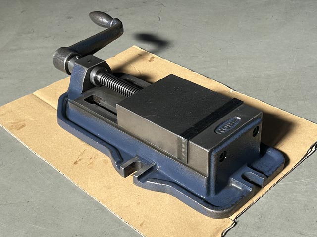 210554 マシンバイス ナベヤ  F100の写真1