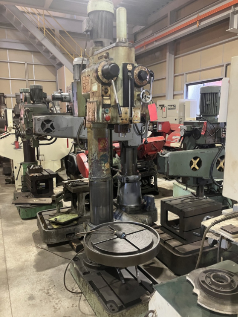 210948 直立ボール盤 吉田鉄工所  YD3-65Nの写真1