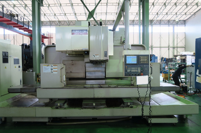212791 立型マシニングセンタ 大隈豊和 2004 MILLAC-852Vの写真2