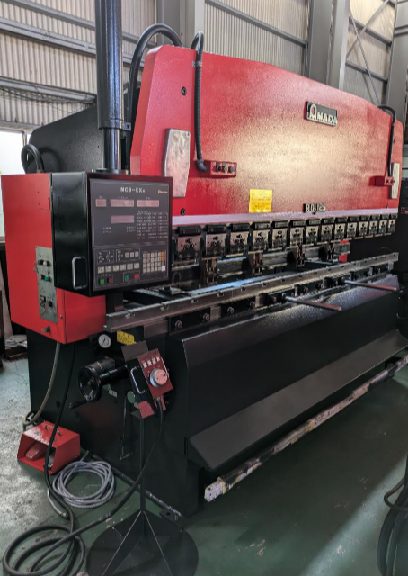 213062 プレスブレーキ アマダ 1990 RG-125 ZIIの写真1