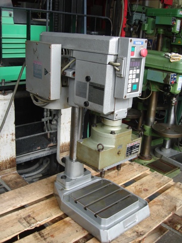 213120 自動タッピングマシン ブラザー工業  BT61-511の写真2