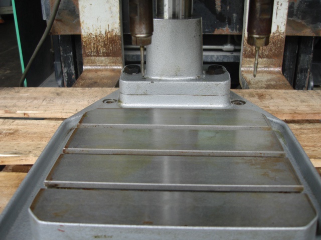 213120 自動タッピングマシン ブラザー工業  BT61-511の写真5