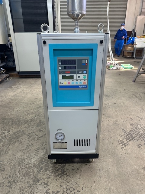 214291 金型温調機 松井製作所 2012 MCAX-250-J-OMの写真1