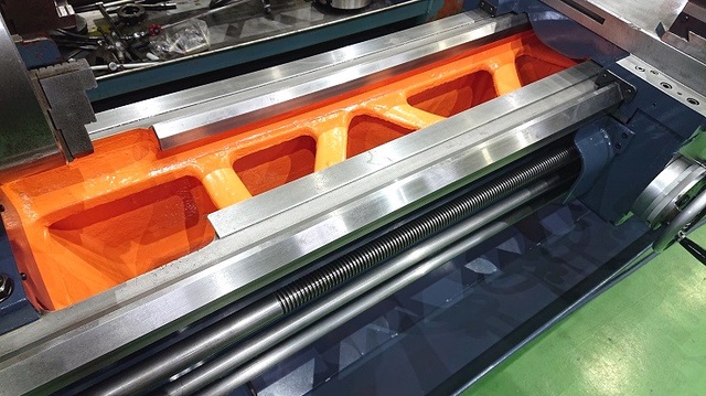 214321 旋盤 滝澤鉄工所  TAL460-1500の写真5