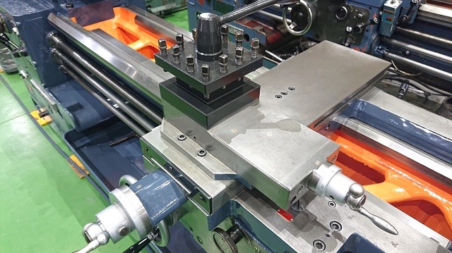 214321 旋盤 滝澤鉄工所  TAL460-1500の写真8