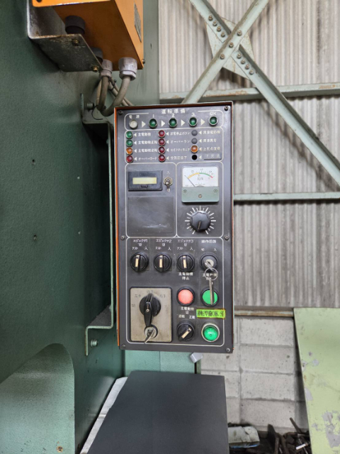 215583 プレス ワシノ 1999 PUX-110ADの写真4