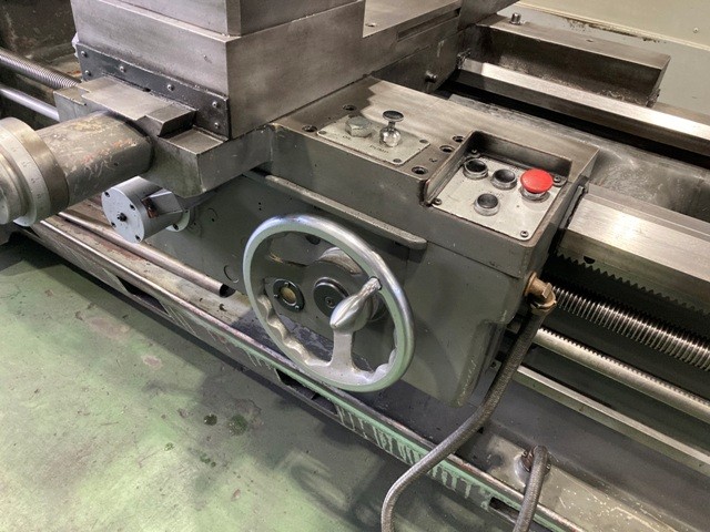 215835 切落付旋盤 中部工機 1997 CLL-1500の写真9