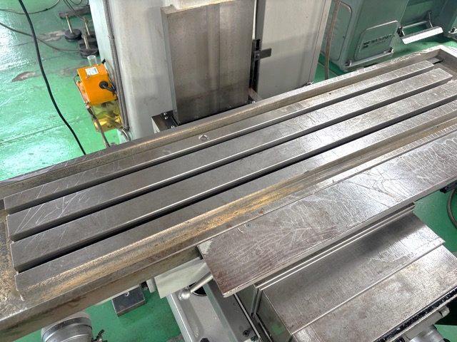 217272 立フライス盤 日立精工 1995 2MW-Vの写真5