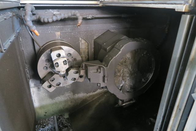 218460 NC旋盤 高松機械 2016 XW-200の写真3