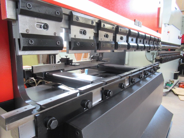 218527 プレスブレーキ アマダ 1980 RG-50の写真2