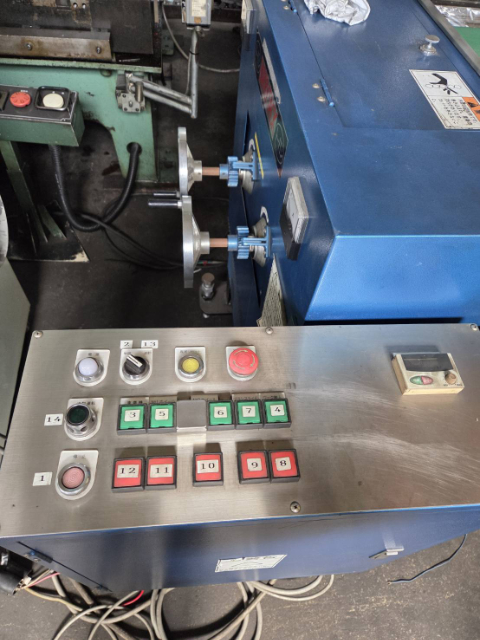 218685 平面バリ取り機 トーバン工業 2008 III-CT-1300の写真5