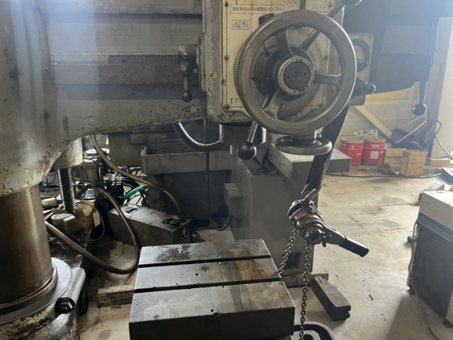 218860 ラジアルボール盤 東鉄工所 1969 AR-840の写真6