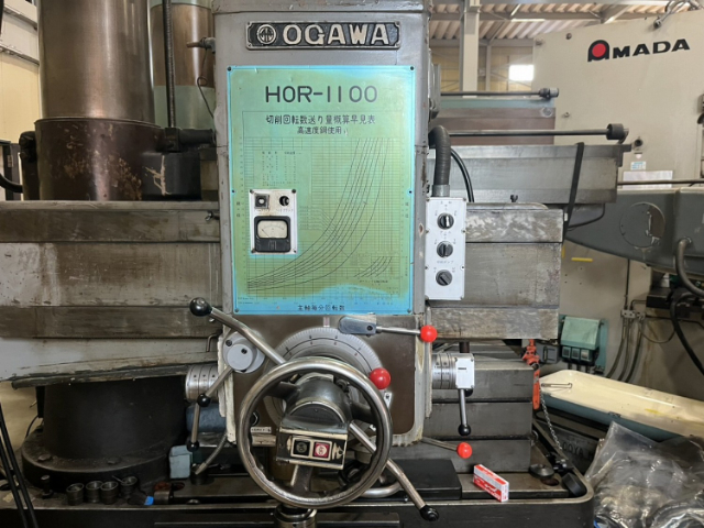 218863 ラジアルボール盤 小川鉄工 1975 HOR-1100の写真05