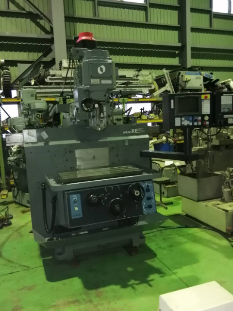 219107 NCラム型フライス盤 牧野フライス 1998 KEVA-55の写真3