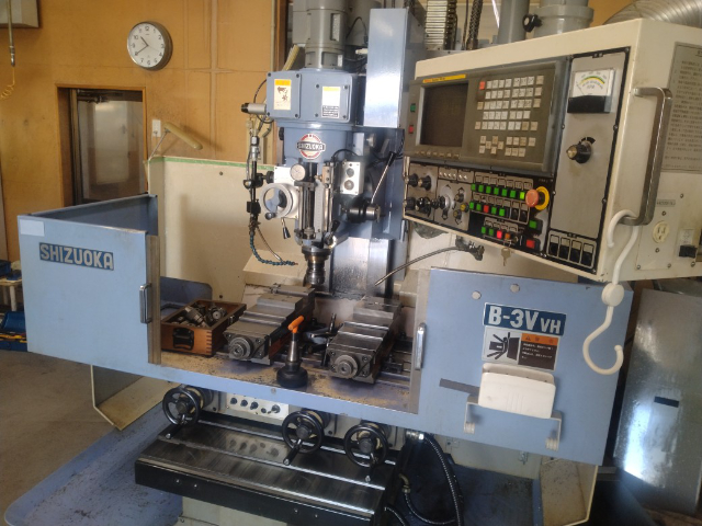 219123 NCフライス盤 静岡鐵工所 1995 B-3Vの写真3