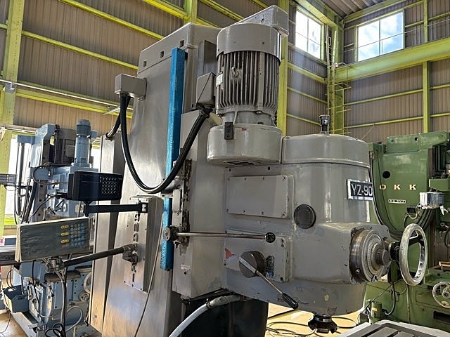 219300 立中ぐりフライス盤 山崎技研 1996 YZ-90の写真03