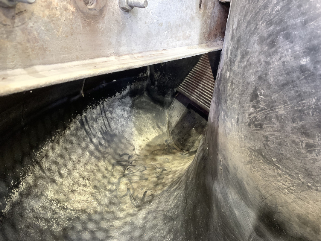 219349 振動バレル研磨機 チップトン  CCL-600の写真07