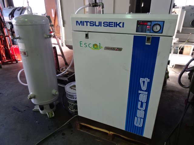 219568 スクリューコンプレッサー 三井精機 2016 Escal46A2-Rの写真1