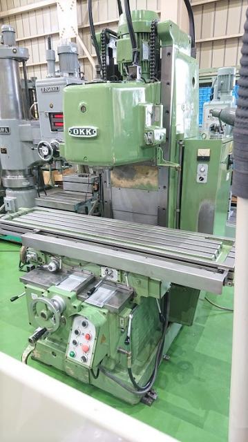 220028 ベッド型立フライス盤 大阪機工 1988 MH-3VIIの写真3