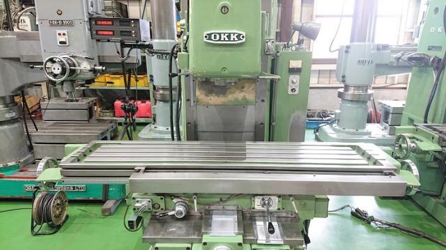 220028 ベッド型立フライス盤 大阪機工 1988 MH-3VIIの写真4