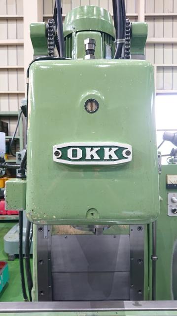 220028 ベッド型立フライス盤 大阪機工 1988 MH-3VIIの写真5