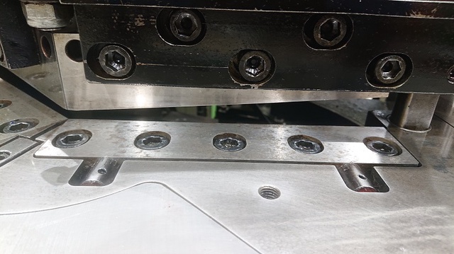 220036 コーナーシャー アマダ 1992 VERSA-204の写真6