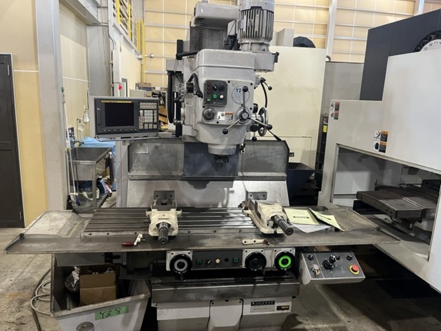 220053 NC立フライス盤 山崎技研 2001 YZ-8WRの写真1