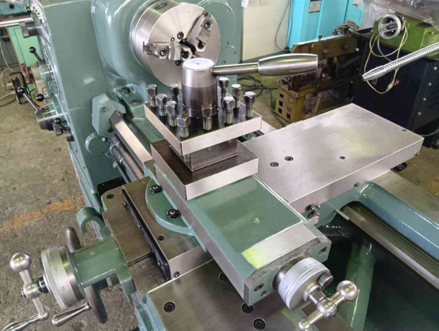 220438 旋盤 ワシノ 1983 LEO-80Aの写真5