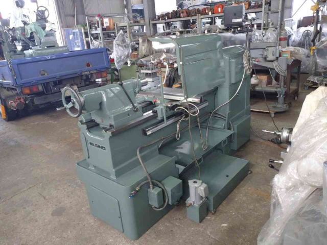 220439 旋盤 ワシノ 1985 LEO-80Aの写真2