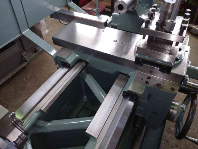 220439 旋盤 ワシノ 1985 LEO-80Aの写真4