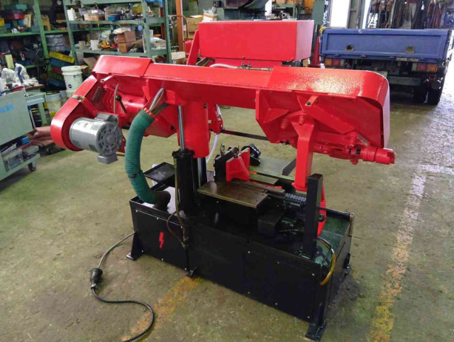 220453 バンドソー アマダ 1988 H-250Hの写真2