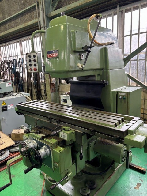 220475 立フライス盤 大隈豊和 1990 STM-2Vの写真2