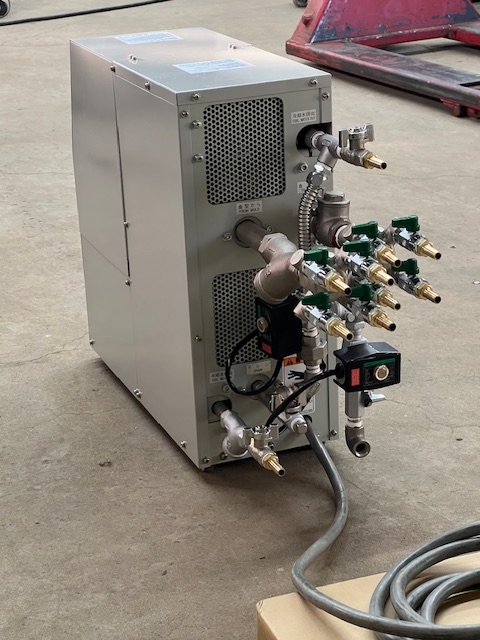 220501 金型温調機 KUBOTA 2005 STP-3H404Cの写真6