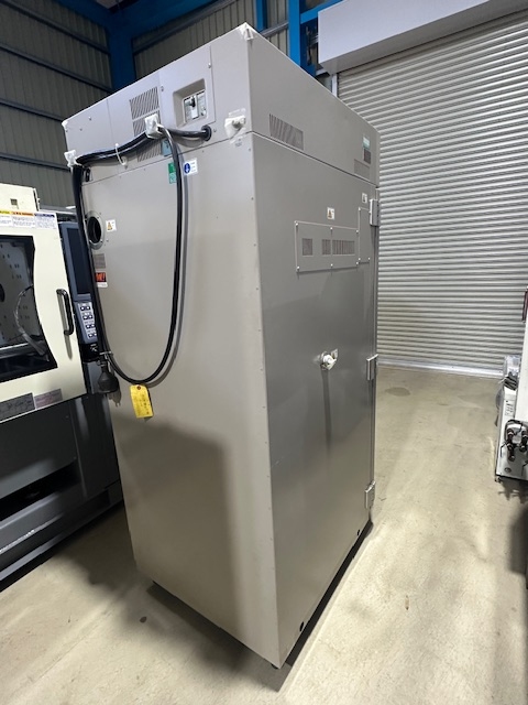 220504 箱型乾燥機 ESPEC 2015 PVH-232の写真2