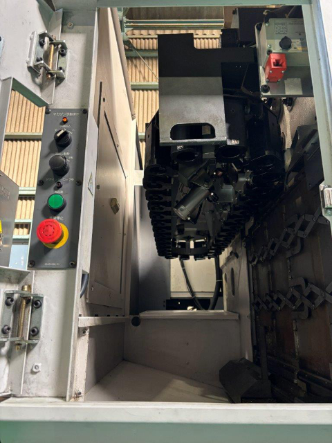 221182 立マシニングセンタ オークマ 2012 GENOS M460-VEの写真7