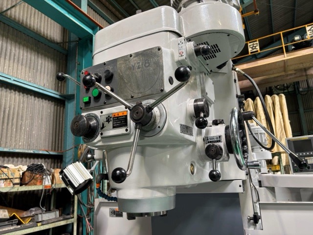 221183 NC立フライス盤 山崎技研 2007 YZ-8WRの写真4